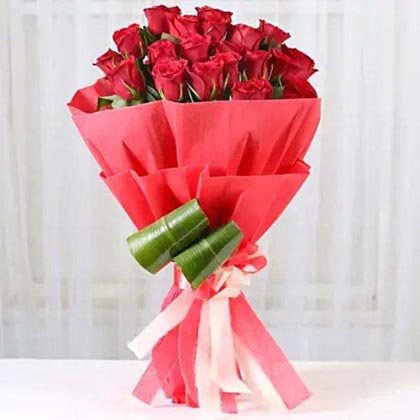 20 Red Roses Bouquet Gift